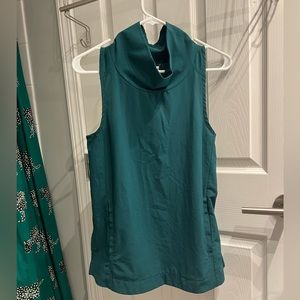 Oiselle Passport Tank in Douglas Fur